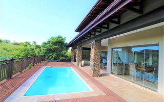 4 Bedroom House in Leisure Bay