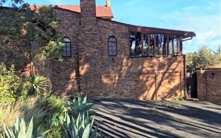 2 Bedroom House in Mountainside