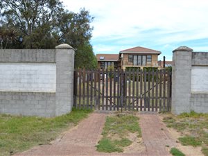673 m² Land available in Uitzicht