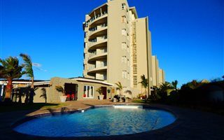 3 Bedroom Apartment in Diaz Beach