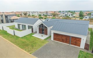 4 Bedroom House in The Ridge Estate