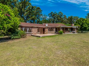 8.6 ha Farm in Harkerville