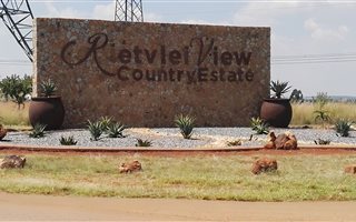 1.4 ha Land available in Rietvlei View