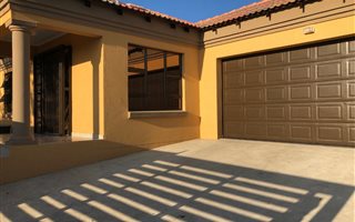 3 Bedroom House in Evander