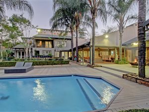 5 Bed House in Equestria
