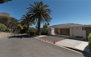 3 Bedroom House in Higgovale