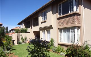 2 Bedroom Apartment in Brentwood