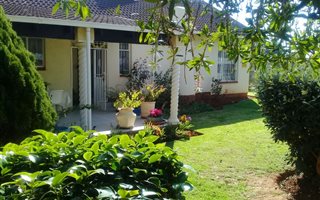 3 Bedroom House in Zakariyya Park