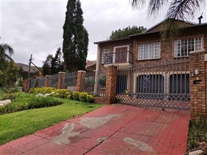 4 Bed House in Suiderberg