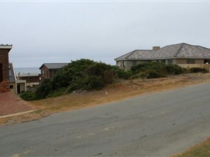 600 m² Land available in Jongensfontein