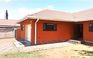 3 Bedroom House in Tasbet Park