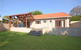 3 Bedroom House in Linden