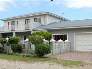 6 Bedroom House in Leisure Isle