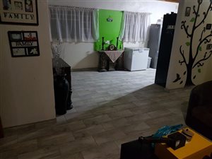3 Bed House in Randlespark