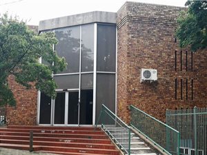 1316.67004394531 m² Commercial space in Menlo Park