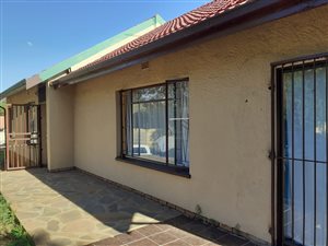3 Bed House in Birch Acres