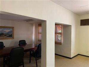 278.600006103516 m² Office Space in Klerksdorp
