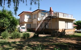 1 Bedroom Apartment in Gezina
