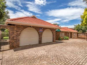 3 Bed House in Waterval Estate