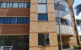 74 m² Commercial space in Musgrave