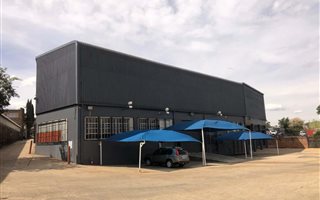 3071 m² Commercial space in Eastgate