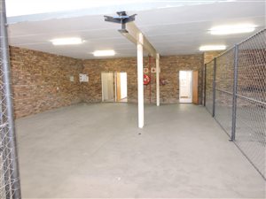 315 m² Industrial space in Ferndale