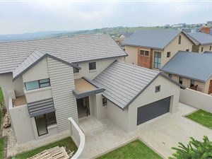 4 Bed House in The Hills