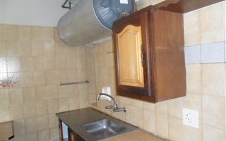 2 Bedroom Apartment in Silverton