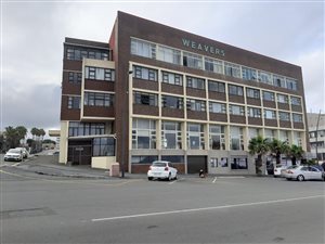 1 Bed Apartment in Quigney