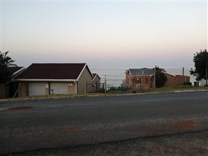 1106 m² Land available in Mtwalume
