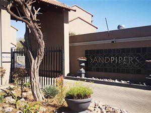 1 Bed Apartment in Glen Marais