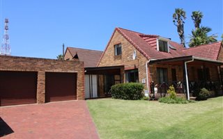 3 Bedroom Townhouse in Dormehlsdrift