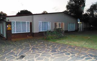 4 Bedroom House in Valhalla