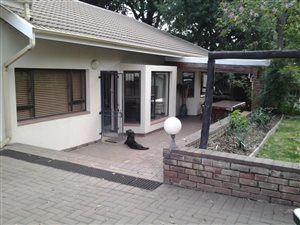 2 Bed House in Woodmead