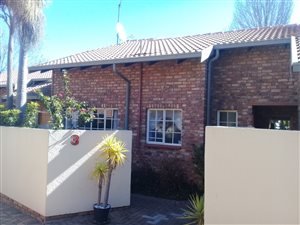 2 Bed House in Krugersdorp North