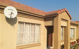 3 Bedroom Townhouse in Brits