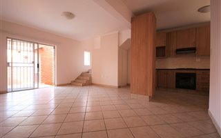 2 Bedroom Apartment in Silver Lakes