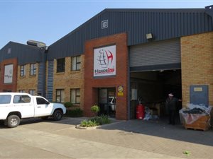 420 m² Industrial space in Hughes