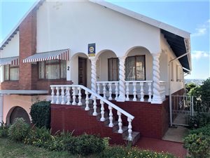 4 Bed House in Bombay Heights