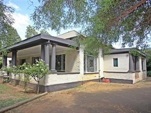 5 Bed House in Park West