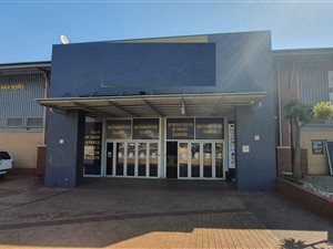2181 m² Industrial space in Annlin