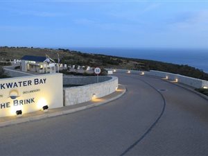 2294 m² Land available in Breakwater Bay Eco Estate