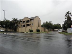 2 Bed Townhouse in Ferndale