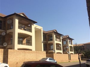 2 Bed Apartment in Erand Gardens