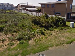 621 m² Land available in Gouritsmond