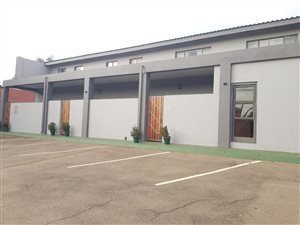3 Bed Duplex in Clubview