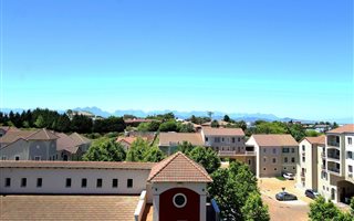 3 Bedroom Penthouse in Rosendal