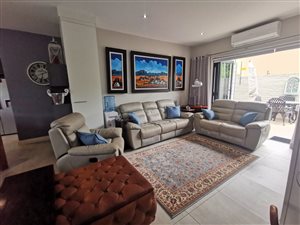 2 Bed Apartment in Menlo Park