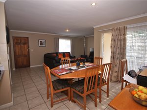 3 Bed House in Eikenbosch