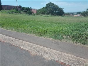 6300 m² Land available in Lotus Park